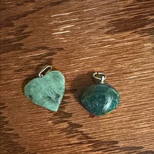 Green Heart and Teardrop Stone Pendants Jade Green Stone
